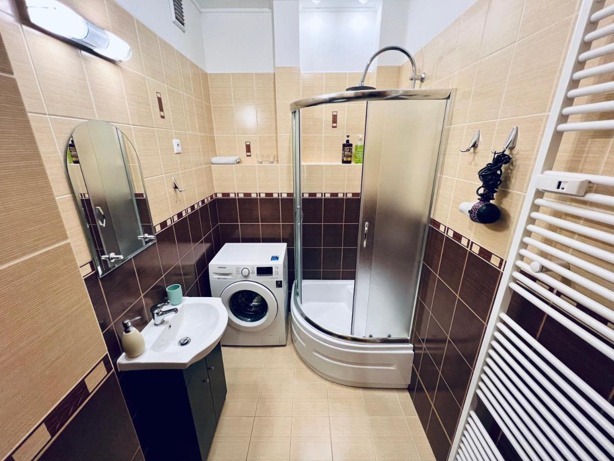 Apartman Pod Fontanou เครมนิตซา ภายนอก รูปภาพ